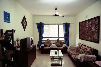 Oyo Apartments Kalyani Nagar Pune Esterno foto